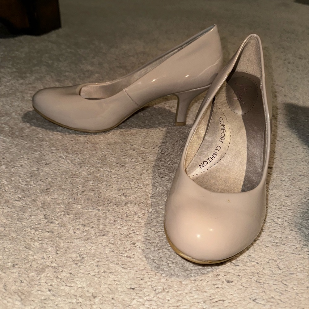 Jellypop Shoes - nude heels